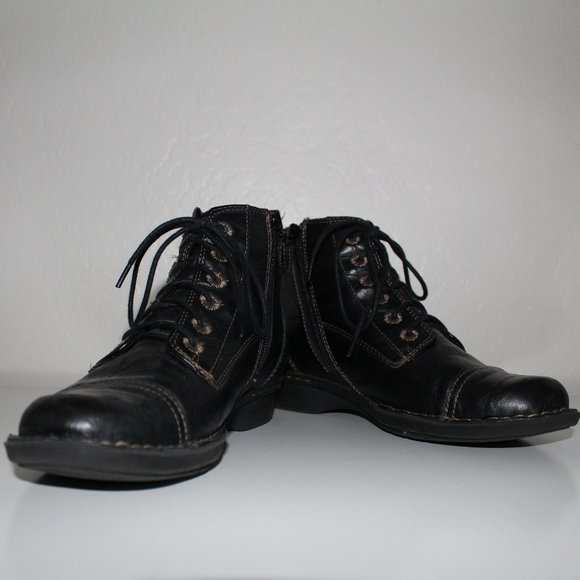 clarks black leather booties - Picture 1 of 9